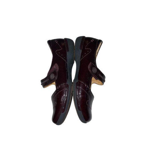 Clarks Women's 8 Un Helma Mary Jane Shoes Burgundy Patent Leather Comfort - EUC - Picture 3 of 9